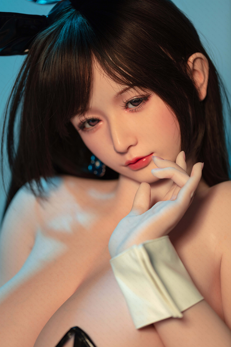 Harper 160cm Realistische Silikon Sexpuppe | Kurvige Sanduhr-Figur | C-Körpchen